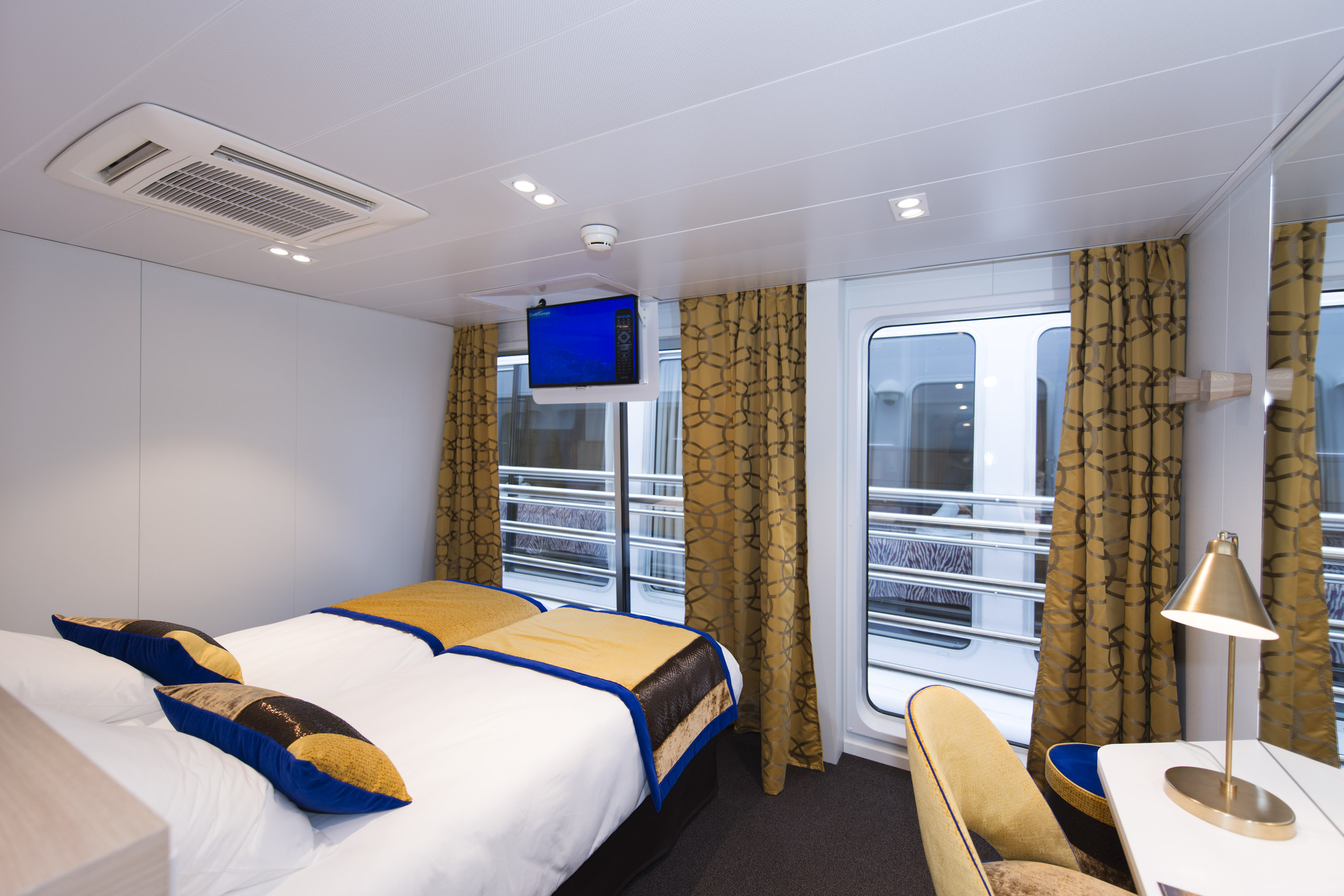 CroisiEurope MS Symphonie Cabin 3.jpg